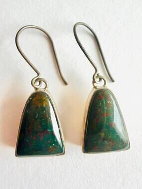 Sterling Silver 925 Natural Bloodstone Dangle Drop Earrings Green Red Gemstone